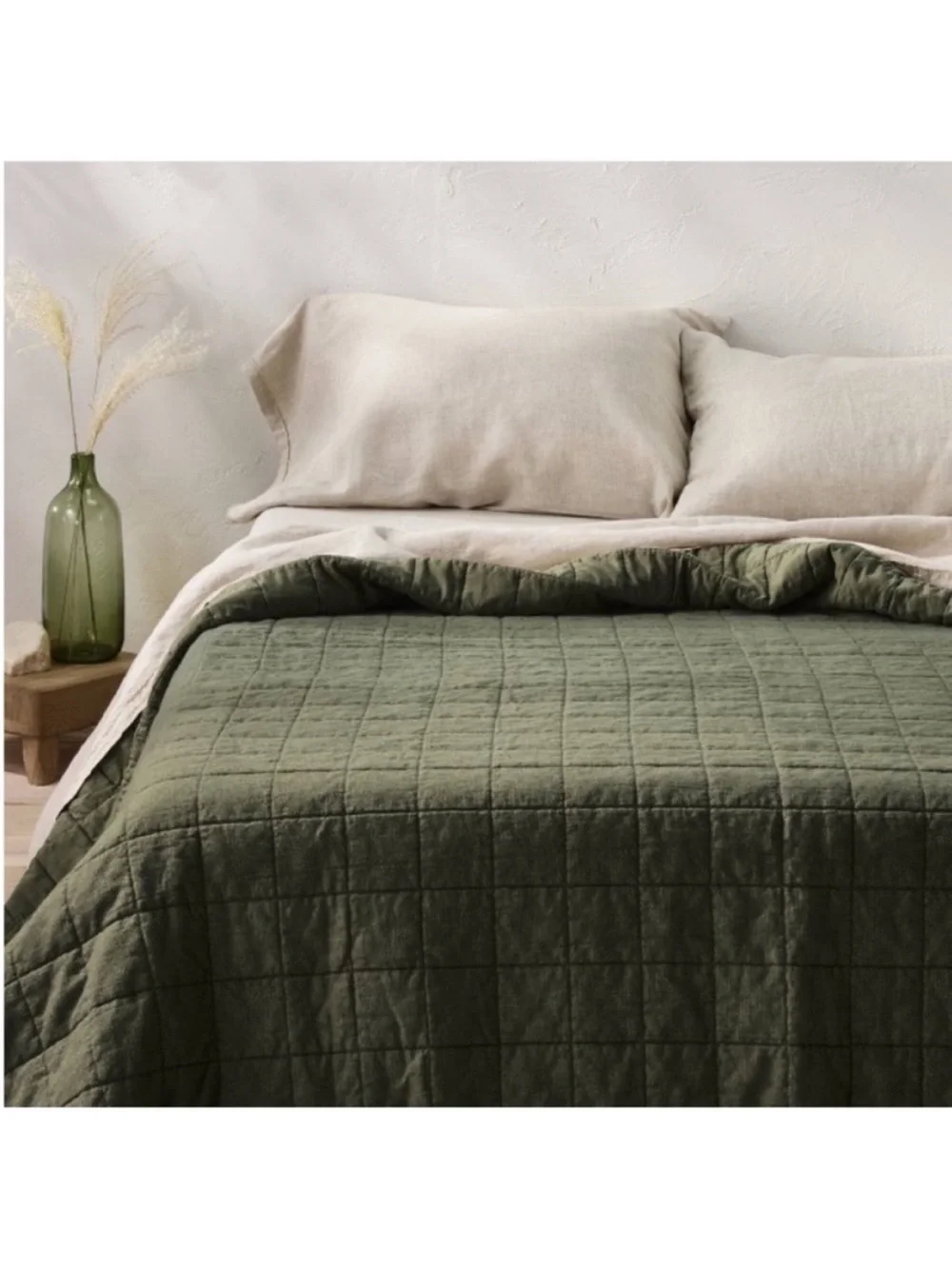NWT King Heavyweight Linen Blend Quilt + 2 King Shams Olive Green - Casaluna